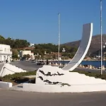 فندق Miramare Lakkíon